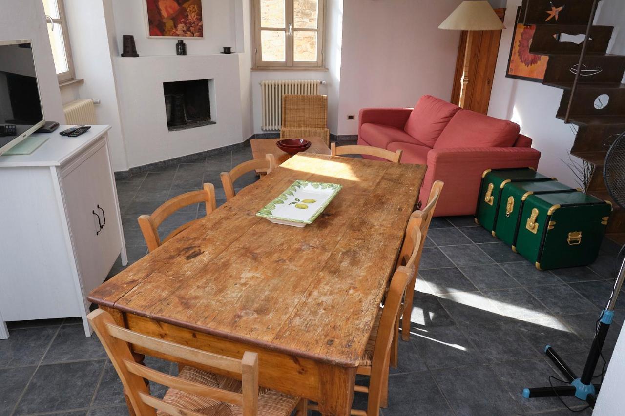 Cozy Suites On The Lake - The House Of Travelers Brienno Exterior photo