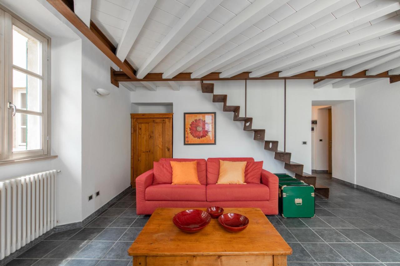 Cozy Suites On The Lake - The House Of Travelers Brienno Exterior photo